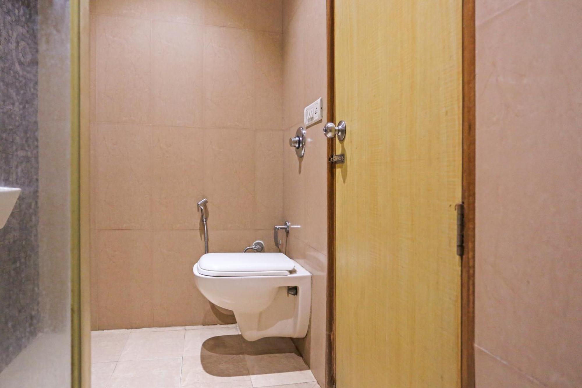 Hotel Fortuner, Karol Bagh, New Delhi Exterior photo