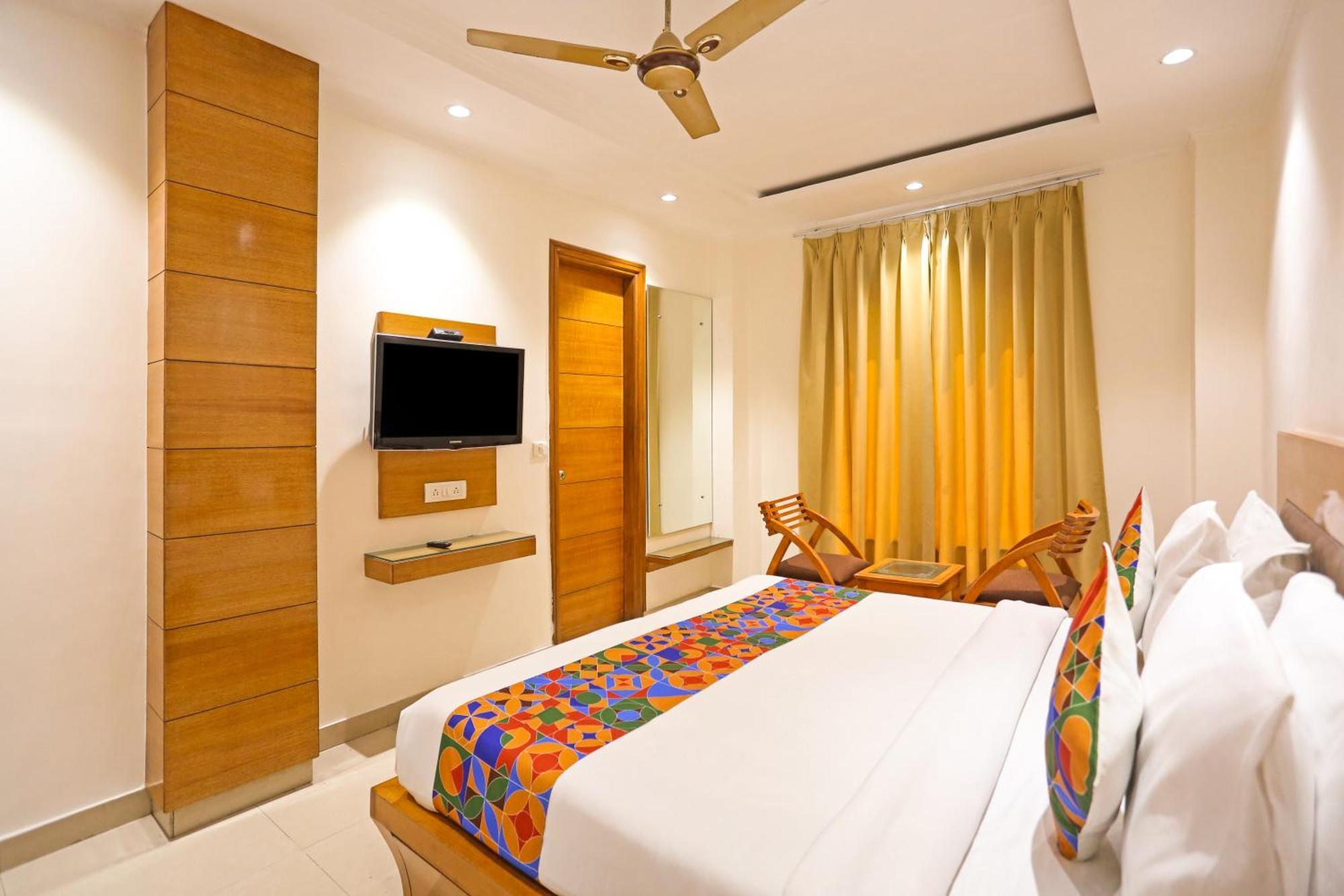 Hotel Fortuner, Karol Bagh, New Delhi Exterior photo